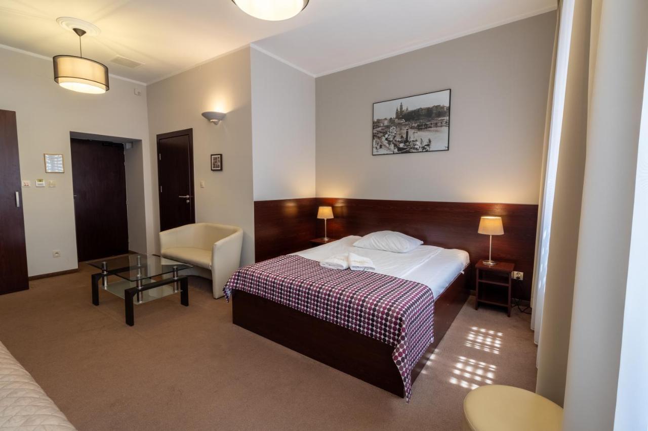 Atlantic Aparthotel Krakow Ngoại thất bức ảnh