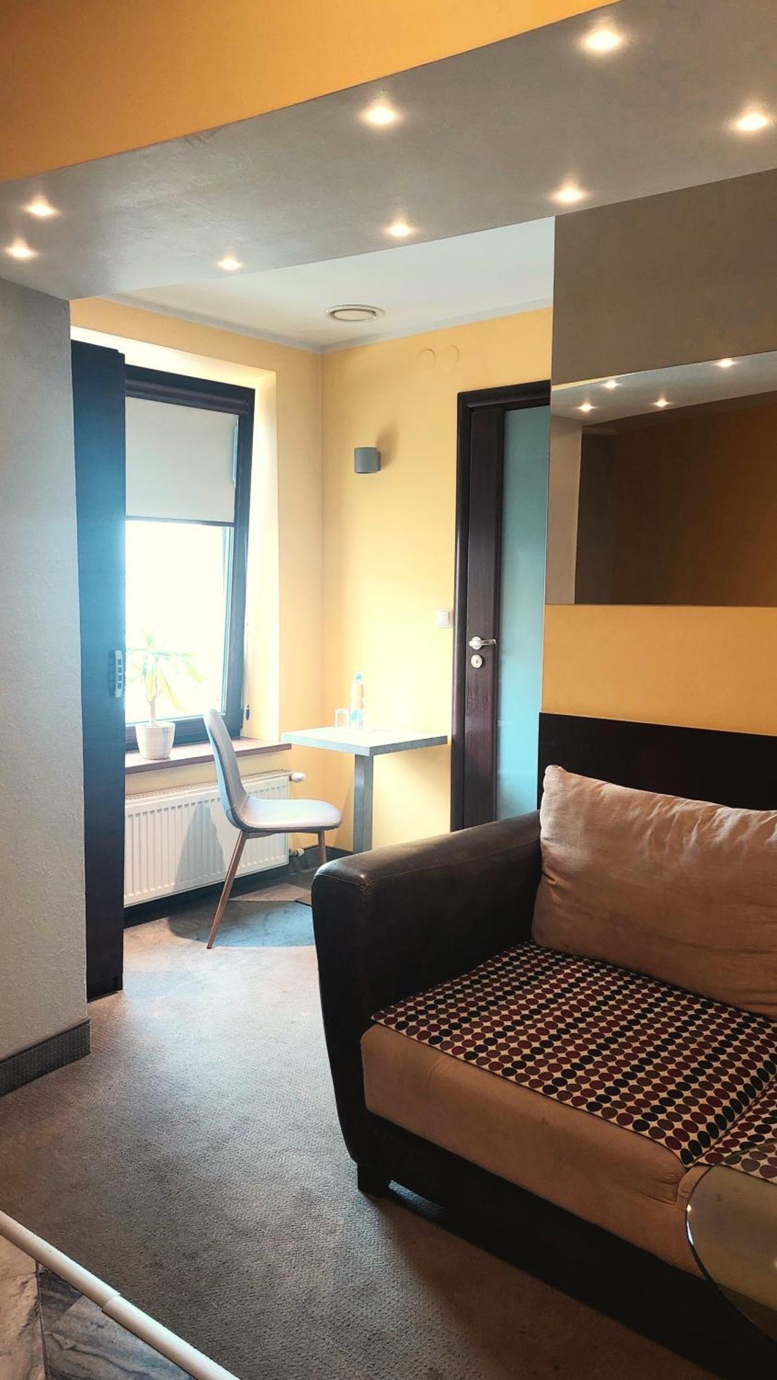 Atlantic Aparthotel Krakow Ngoại thất bức ảnh